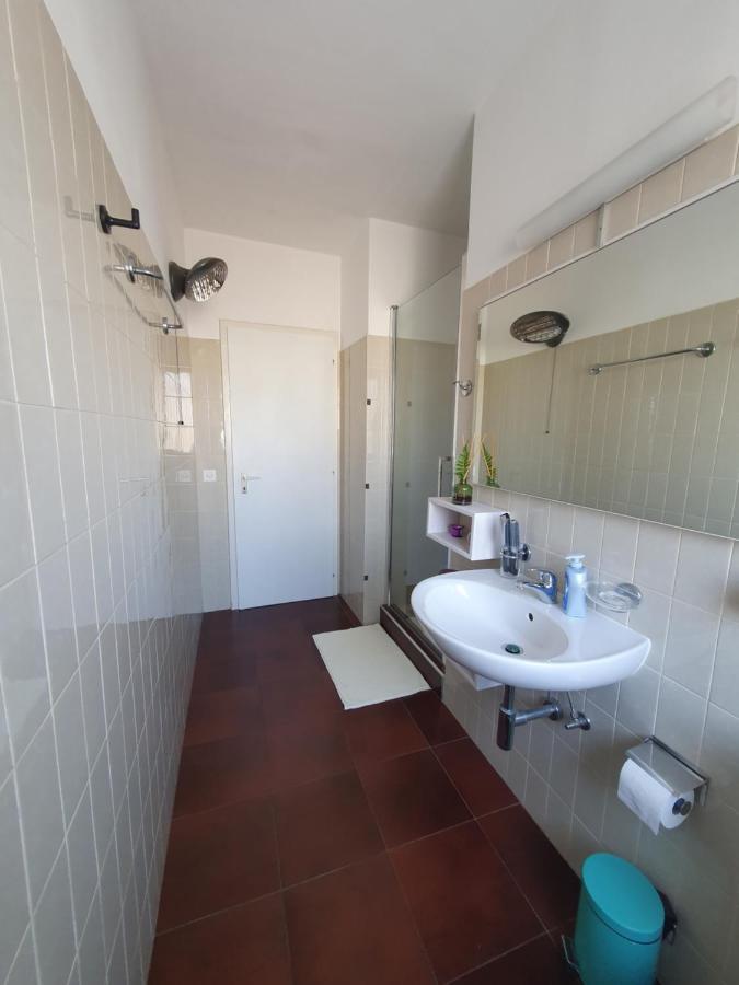 Charming Penthouse Near Apartamento Chiasso