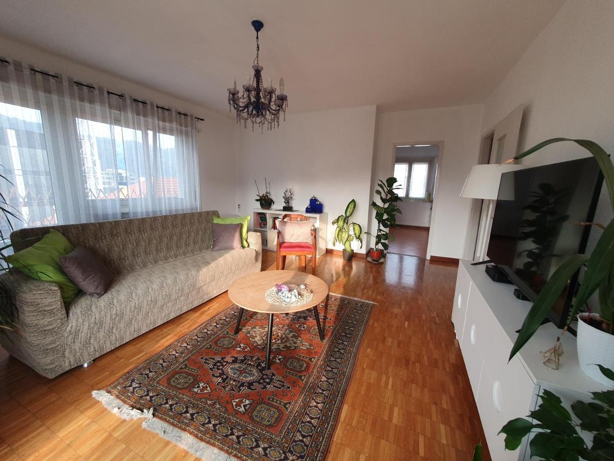 Charming Penthouse Near Apartment